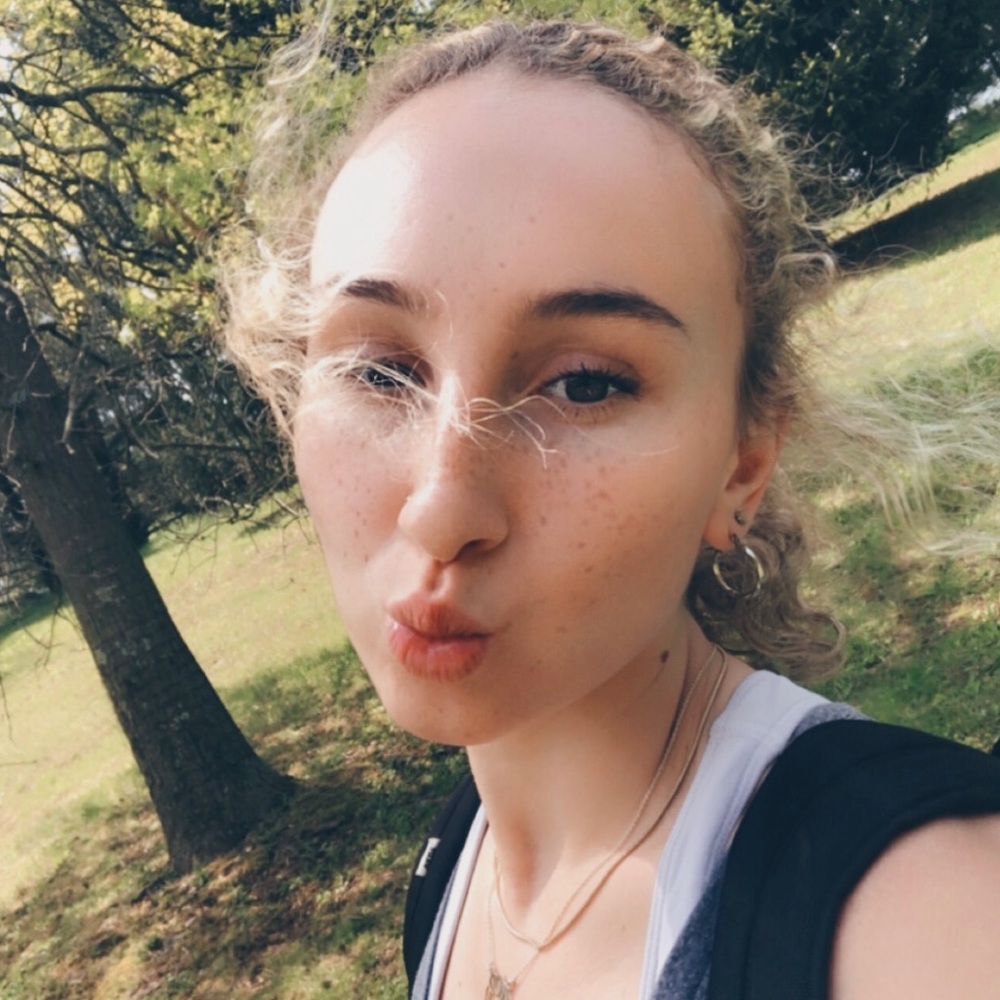 Meet your Posher, Sarah